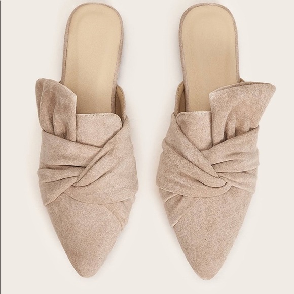 Brand New SHEIN FLAT MULES - Picture 2 of 5